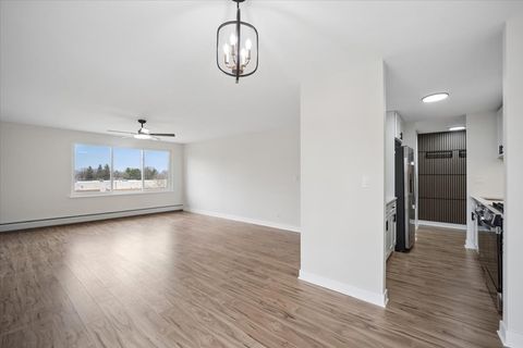 Tiny photo for 1117 S OLD WILKE Road #402, Arlington Heights, IL 60005 (MLS # 12619468)