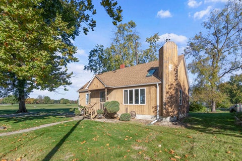 Photo of 627 W 1st. Street, Sandwich, IL 60548 (MLS # 12791724)
