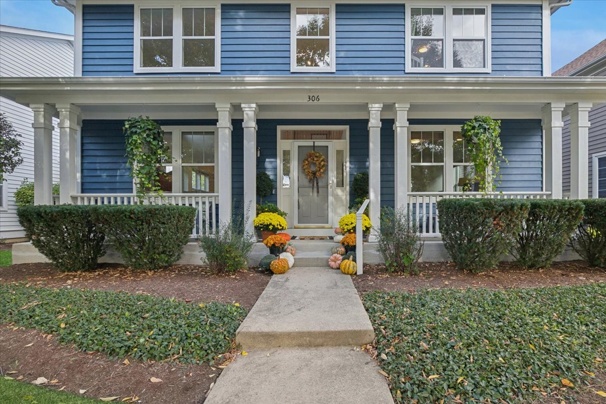 306 Lasalle Street
