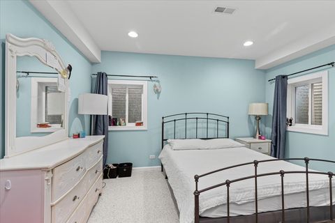 Tiny photo for 306 Lasalle Street, Vernon Hills, IL 60061 (MLS # 12497169)