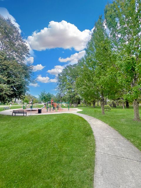 Tiny photo for 306 Lasalle Street, Vernon Hills, IL 60061 (MLS # 12497169)