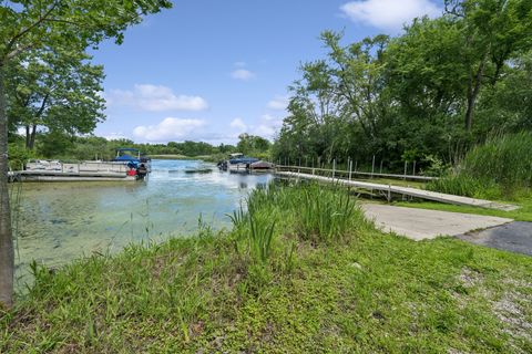 Tiny photo for 26265 W Prospect Avenue, Antioch, IL 60002 (MLS # 12663760)