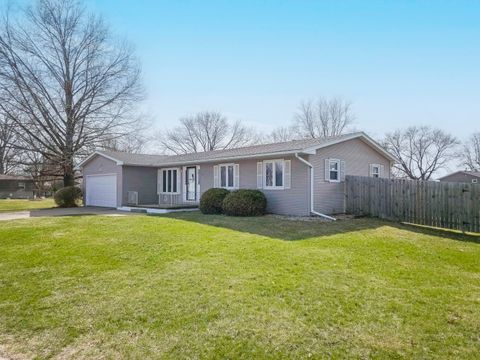 Tiny photo for 205 Park Lane Circle, Eldridge, IA 52748 (MLS # 12602245)