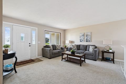 Tiny photo for 205 Park Lane Circle, Eldridge, IA 52748 (MLS # 12602245)