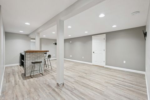 Tiny photo for 205 Park Lane Circle, Eldridge, IA 52748 (MLS # 12602245)