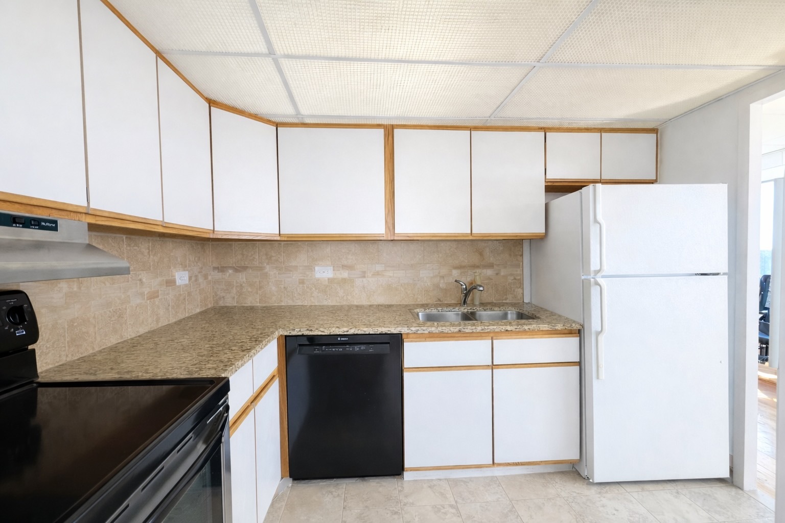 6301 N Sheridan Road 15H