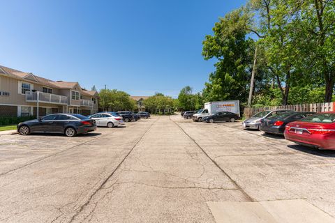 A home in Bensenville