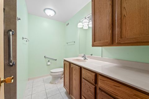 Tiny photo for 1535 Forest Avenue #305, River Forest, IL 60305 (MLS # 12495283)