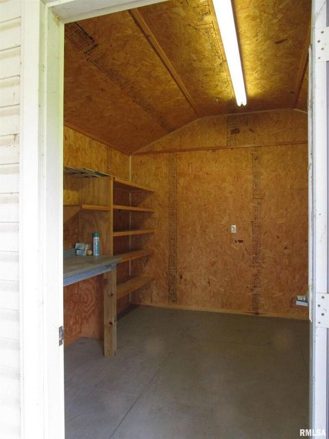 Tiny photo for 1253 County Road 800 E, Carmi, IL 62821 (MLS # EB457592)