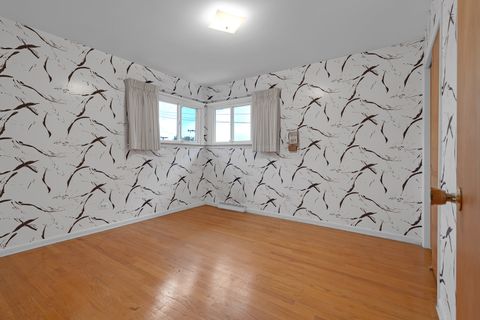 Tiny photo for 4646 W Fitch Avenue, Lincolnwood, IL 60712 (MLS # 12503822)