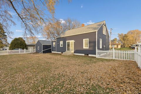 Tiny photo for 519 S Sycamore Street, Genoa, IL 60135 (MLS # 12519329)