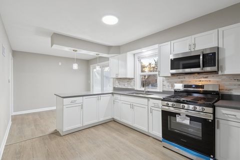 Tiny photo for 519 S Sycamore Street, Genoa, IL 60135 (MLS # 12519329)