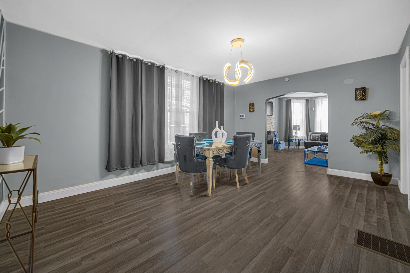 7810 S Throop Street