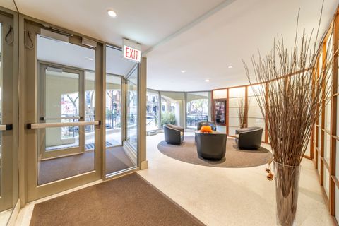 Tiny photo for 1340 N Dearborn Street #5C, Chicago, IL 60610 (MLS # 12517048)