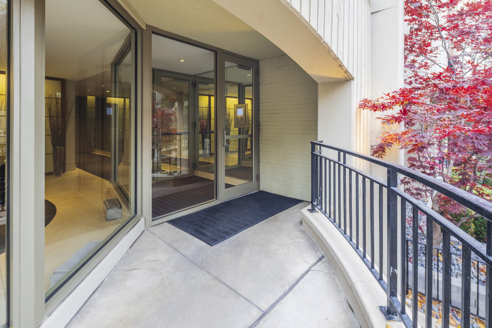 1340 N Dearborn Street 5C