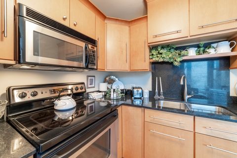 Tiny photo for 1340 N Dearborn Street #5C, Chicago, IL 60610 (MLS # 12517048)