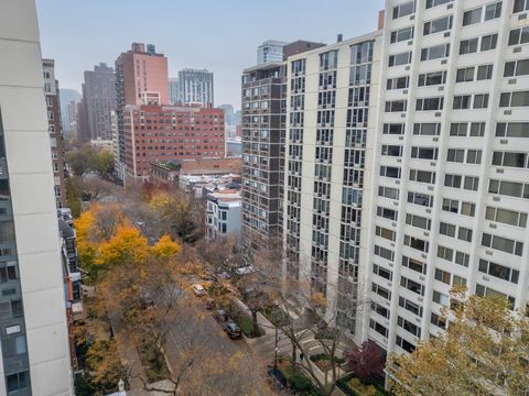 Tiny photo for 1340 N Dearborn Street #5C, Chicago, IL 60610 (MLS # 12517048)