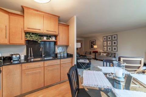Tiny photo for 1340 N Dearborn Street #5C, Chicago, IL 60610 (MLS # 12517048)