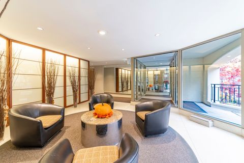 Tiny photo for 1340 N Dearborn Street #5C, Chicago, IL 60610 (MLS # 12517048)