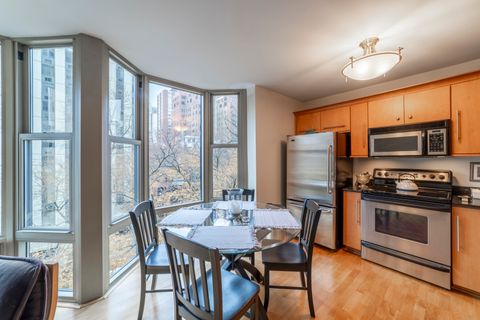 Tiny photo for 1340 N Dearborn Street #5C, Chicago, IL 60610 (MLS # 12517048)