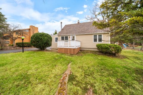 Tiny photo for 28w686 Townline Road, Warrenville, IL 60555 (MLS # 12507126)