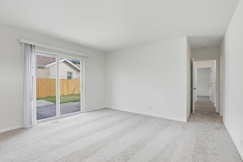 Tiny photo for 8554 W Bruce Drive, Niles, IL 60714 (MLS # 12498359)