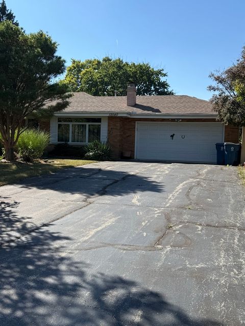 Photo of 12540 S 100th Avenue, Palos Park, IL 60464 (MLS # 12483919)