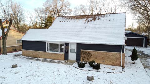 Tiny photo for 409 Winnemac Street, Park Forest, IL 60466 (MLS # 12552506)