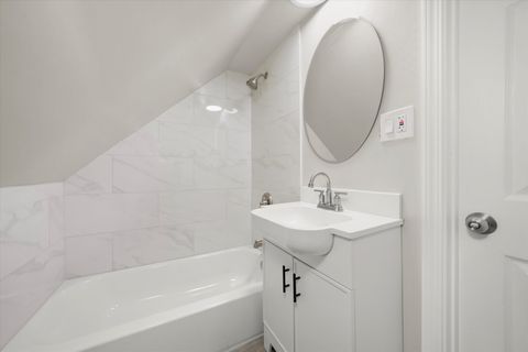 Tiny photo for 2510 N Linder Avenue, Chicago, IL 60639 (MLS # 12518376)