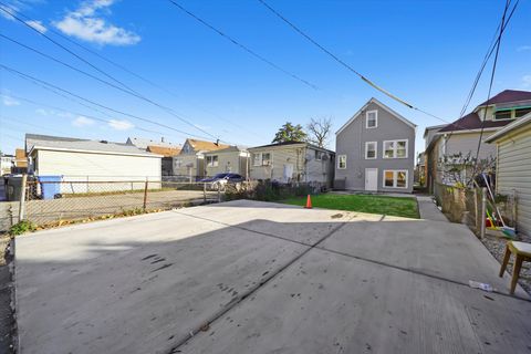 Tiny photo for 2510 N Linder Avenue, Chicago, IL 60639 (MLS # 12518376)