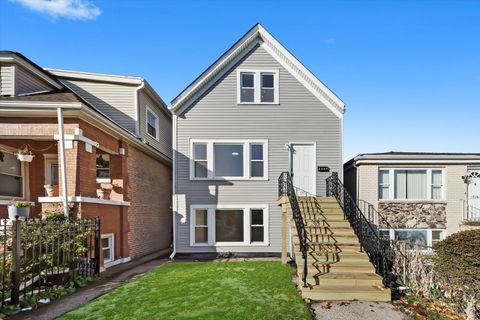 Photo of 2510 N Linder Avenue, Chicago, IL 60639 (MLS # 12518376)