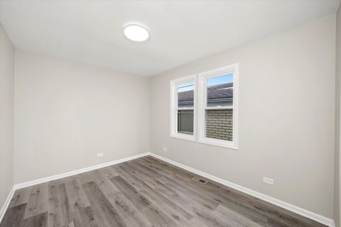 Tiny photo for 2510 N Linder Avenue, Chicago, IL 60639 (MLS # 12518376)