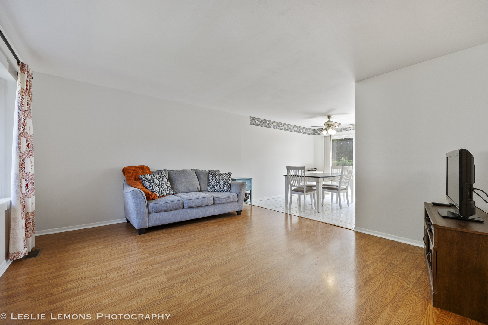2121 W Weathersfield Way