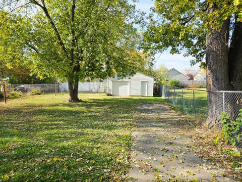 Tiny photo for 1402 9th Avenue, Rock Falls, IL 61071 (MLS # 12509519)