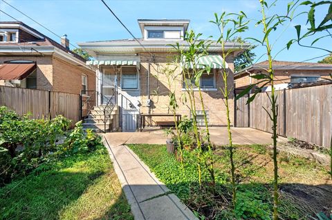 Tiny photo for 4607 S Karlov Avenue, Chicago, IL 60632 (MLS # 12586833)