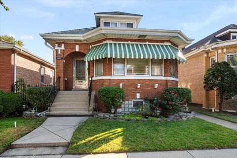 4607 S Karlov Avenue Chicago IL 60632