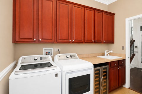 Tiny photo for 809 Colchester Drive, Oswego, IL 60543 (MLS # 12743169)