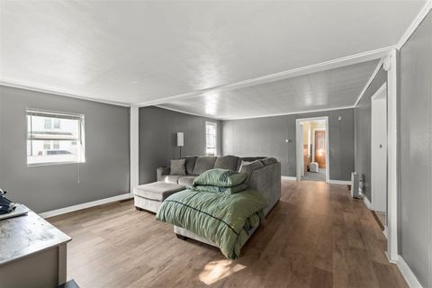 Tiny photo for 211 N Lott Boulevard, Gibson City, IL 60936 (MLS # 12467910)