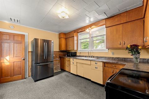 Tiny photo for 211 N Lott Boulevard, Gibson City, IL 60936 (MLS # 12467910)