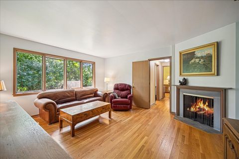 Tiny photo for 764 Boal Parkway, Winnetka, IL 60093 (MLS # 12451416)