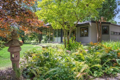 Tiny photo for 764 Boal Parkway, Winnetka, IL 60093 (MLS # 12451416)