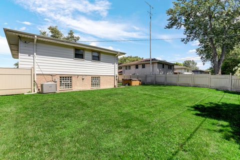 Tiny photo for 17106 Ingleside Avenue, South Holland, IL 60473 (MLS # 12681943)