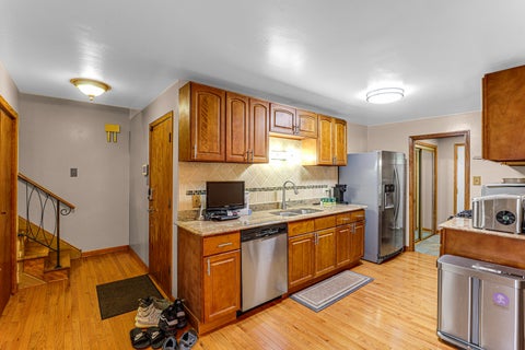 Tiny photo for 17106 Ingleside Avenue, South Holland, IL 60473 (MLS # 12681943)