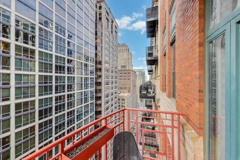 Tiny photo for 208 W Washington Street #1913, Chicago, IL 60606 (MLS # 12589677)