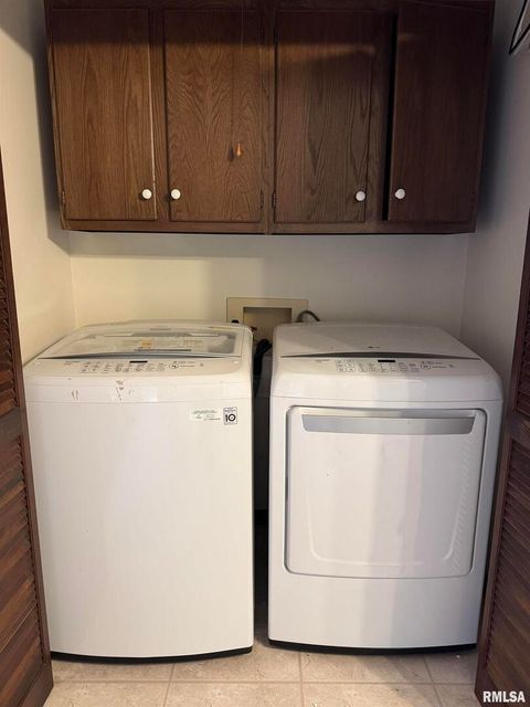 Tiny photo for 602 OSAGE Drive, Centralia, IL 62801 (MLS # EB460513)