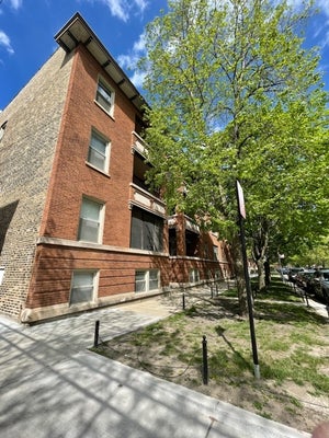 908 W WAVELAND AVE # 3, CHICAGO, IL 60613 - Image dc8bab3f4bfa150b206be41bf08e465c/120060978