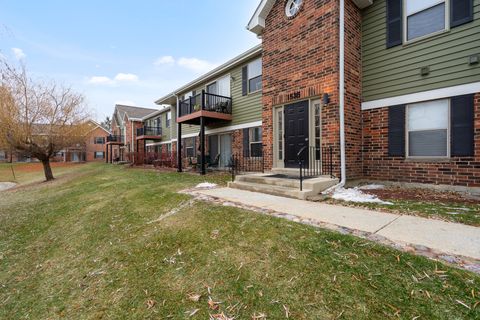 Tiny photo for 1535 RAYMOND Drive #202, Naperville, IL 60563 (MLS # 12535000)