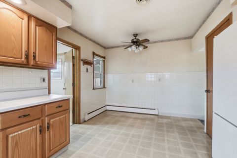 Tiny photo for 1940 4th Street A, East Moline, IL 61244 (MLS # 12589302)