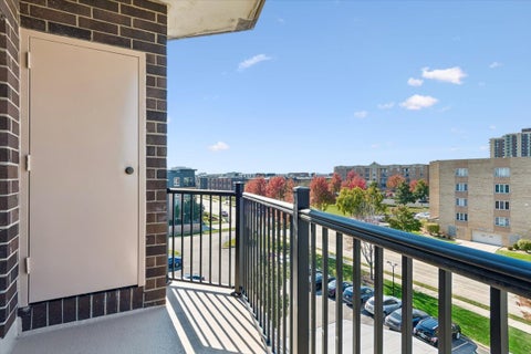 Tiny photo for 2201 S Grace Street #507, Lombard, IL 60148 (MLS # 12793079)