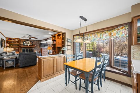 Tiny photo for 5187 Chambers Drive, Hoffman Estates, IL 60010 (MLS # 12538790)